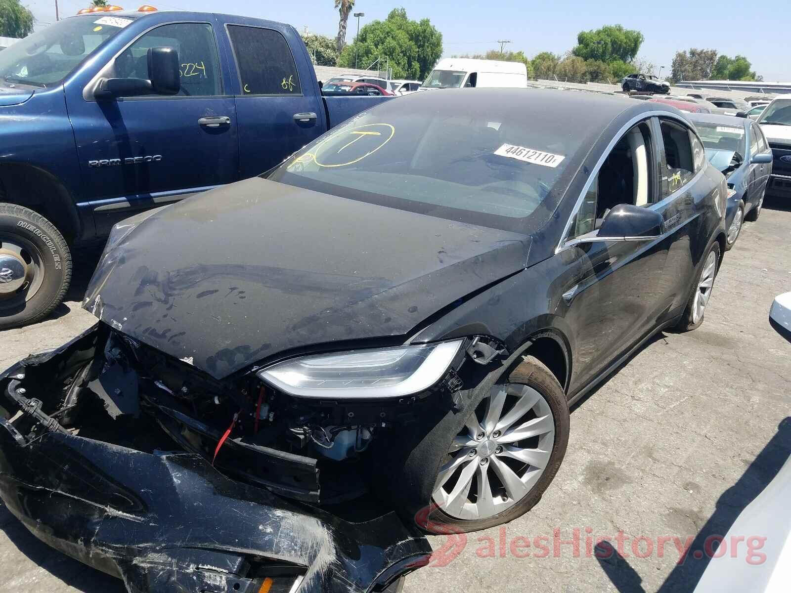 5YJXCDE21GF027372 2016 TESLA MODEL X