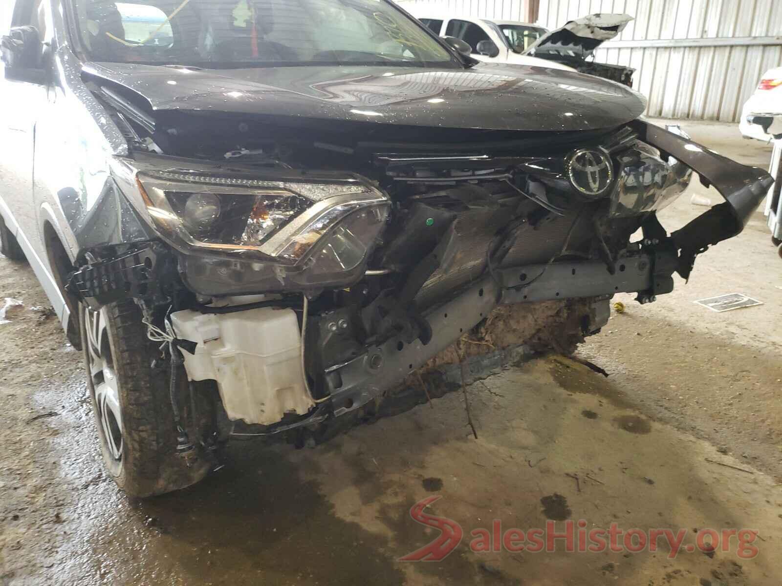 JTMZFREV5JJ205629 2018 TOYOTA RAV4