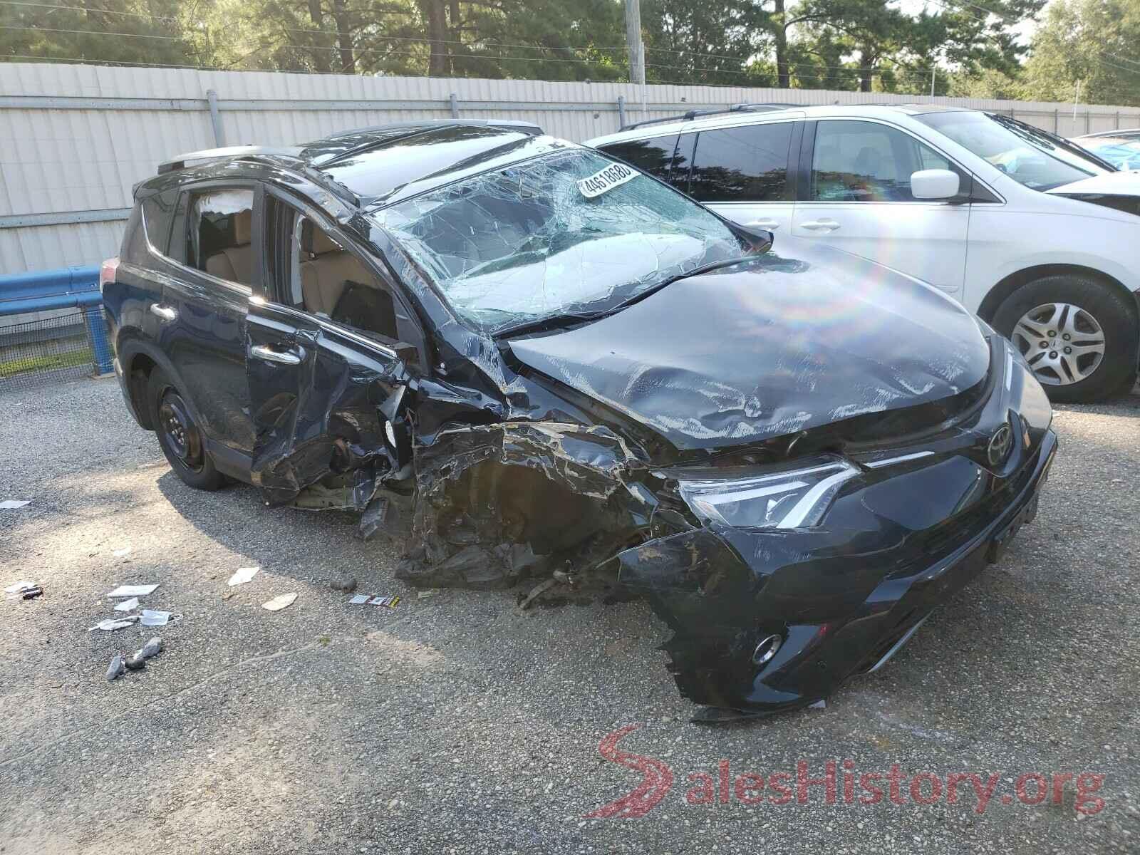 2T3DFREV1HW666381 2017 TOYOTA RAV4