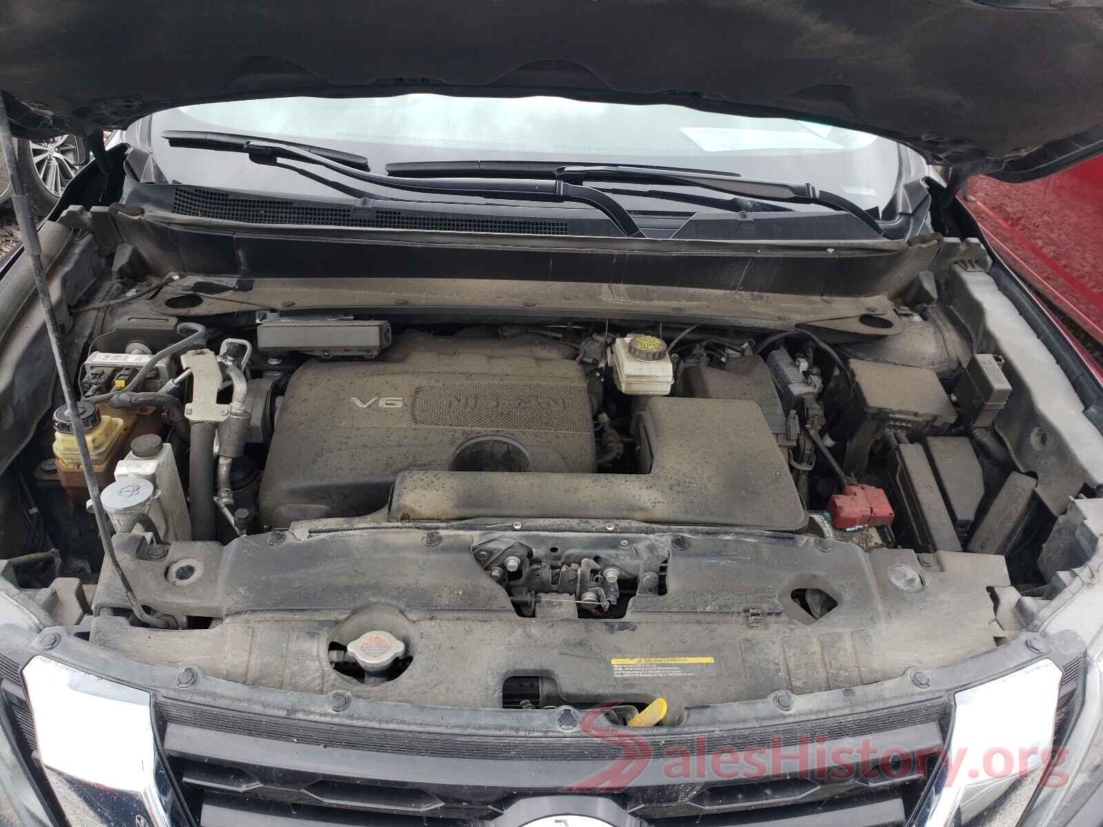 5N1DR2MM2JC608923 2018 NISSAN PATHFINDER