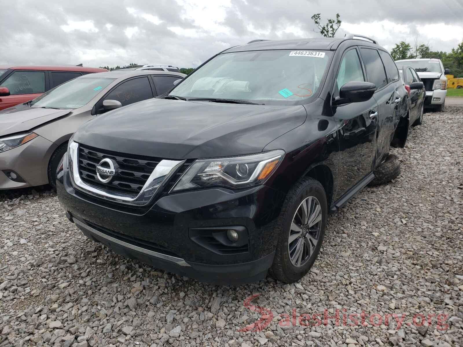 5N1DR2MM2JC608923 2018 NISSAN PATHFINDER