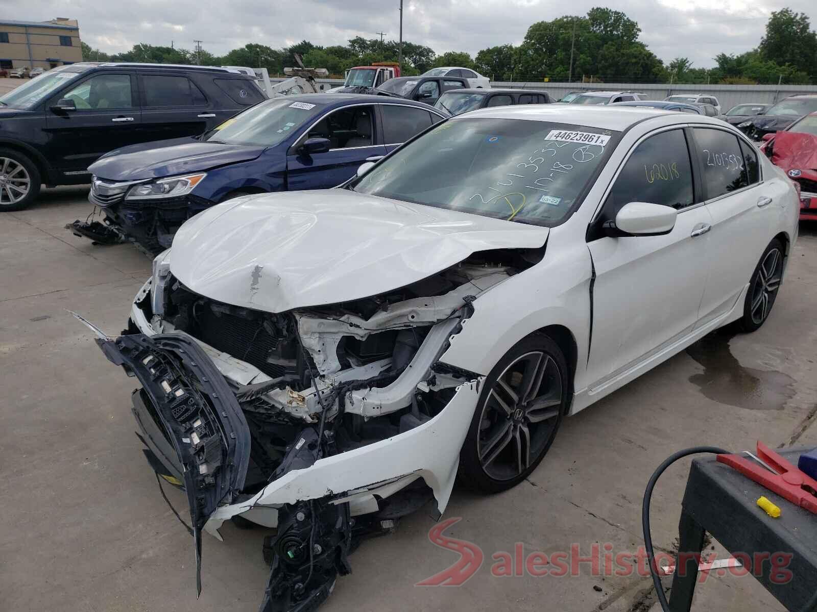 1HGCR2F50HA286585 2017 HONDA ACCORD