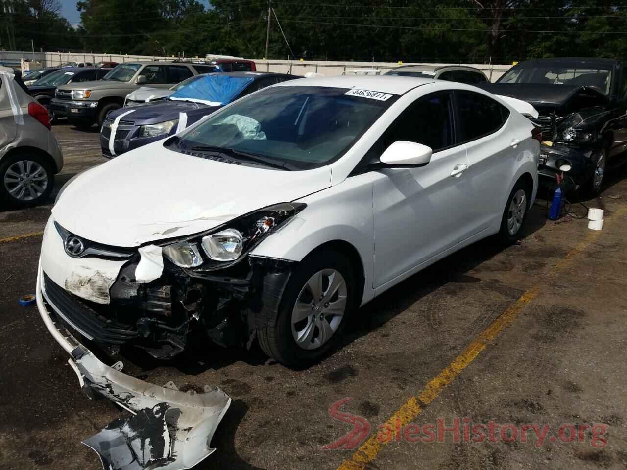 5NPDH4AE9GH677279 2016 HYUNDAI ELANTRA