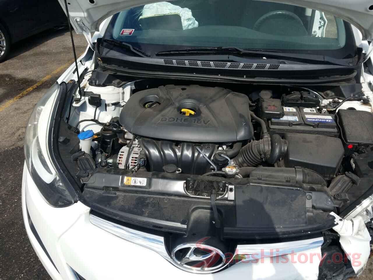 5NPDH4AE9GH677279 2016 HYUNDAI ELANTRA