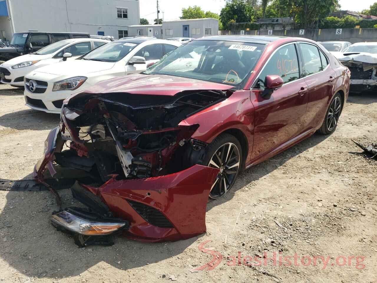 4T1B61HK0JU508638 2018 TOYOTA CAMRY