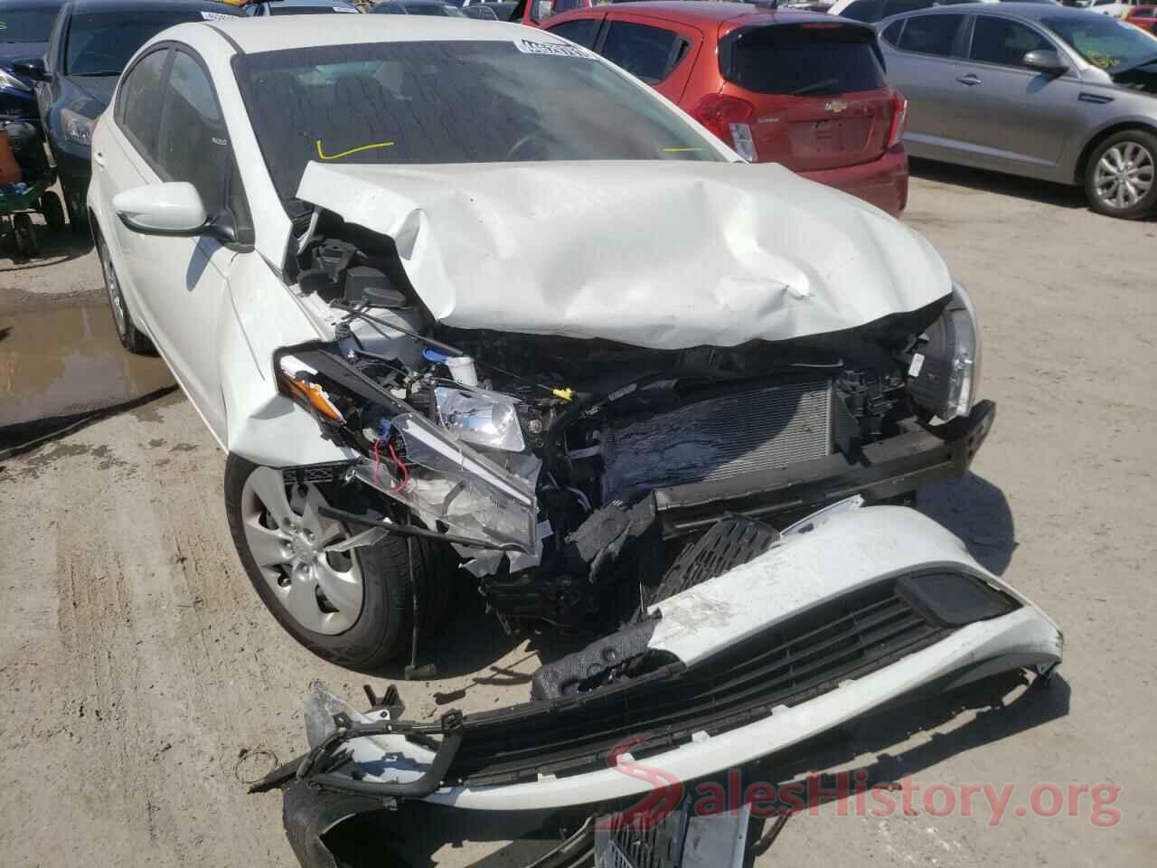 3KPFK4A74JE268307 2018 KIA FORTE