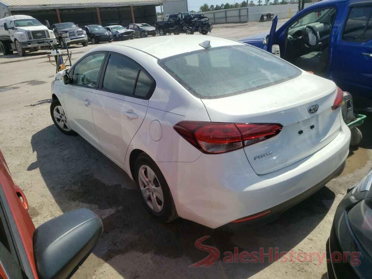 3KPFK4A74JE268307 2018 KIA FORTE