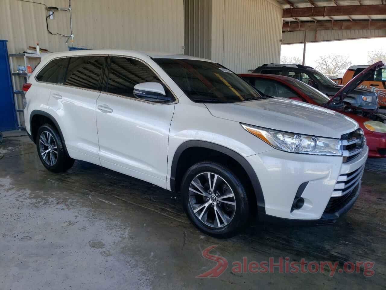 5TDZARFH4JS039954 2018 TOYOTA HIGHLANDER