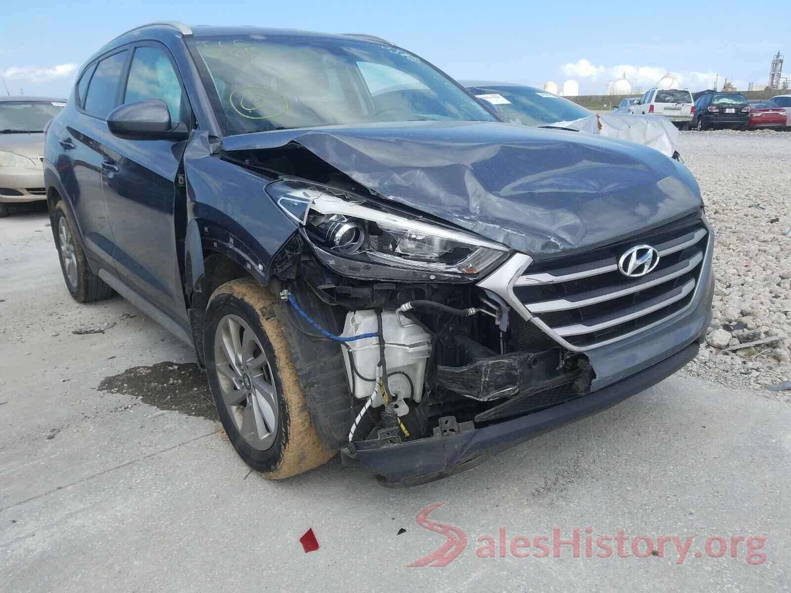 KM8J33A41HU467460 2017 HYUNDAI TUCSON