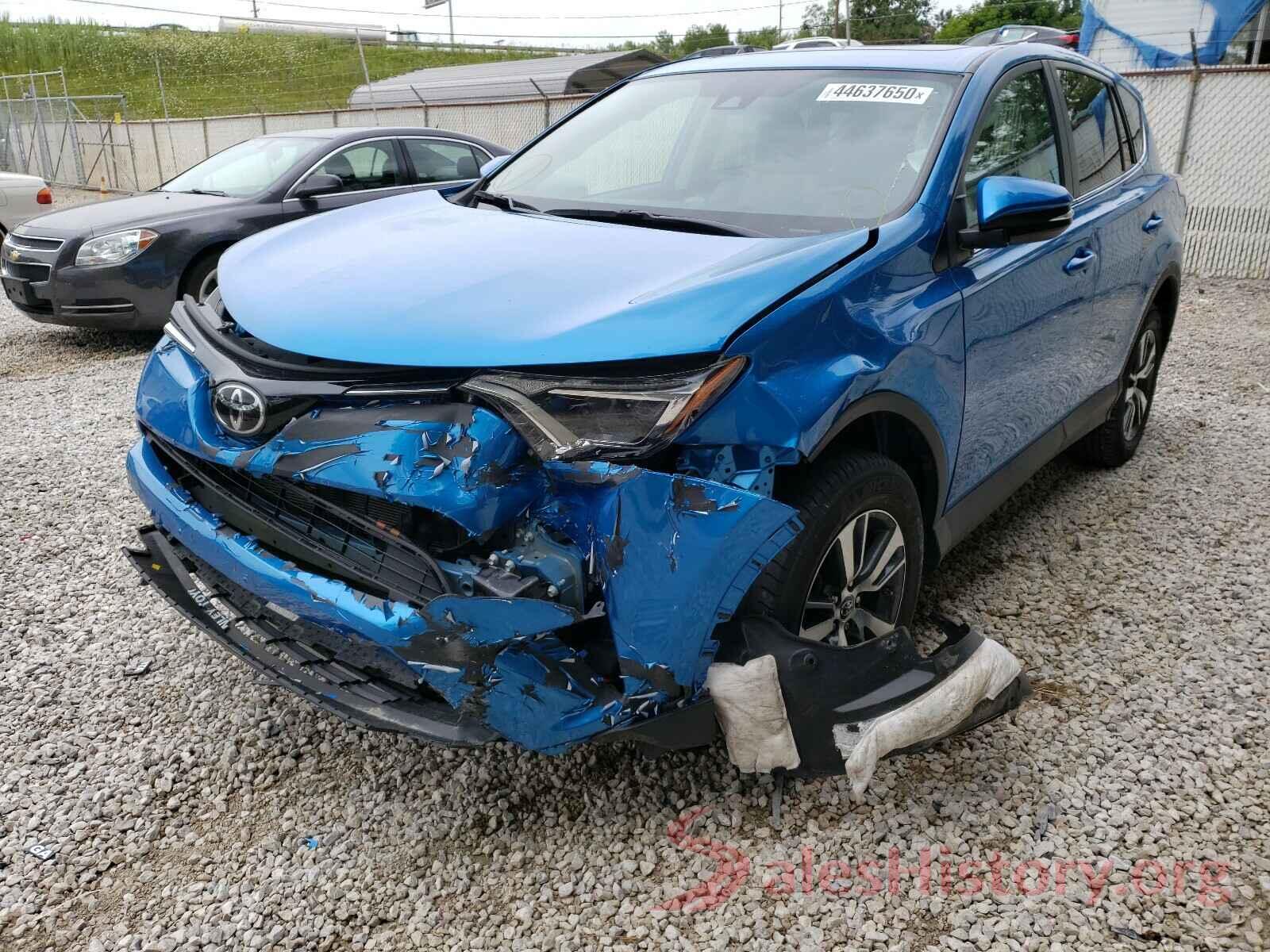 2T3RFREV5JW697998 2018 TOYOTA RAV4