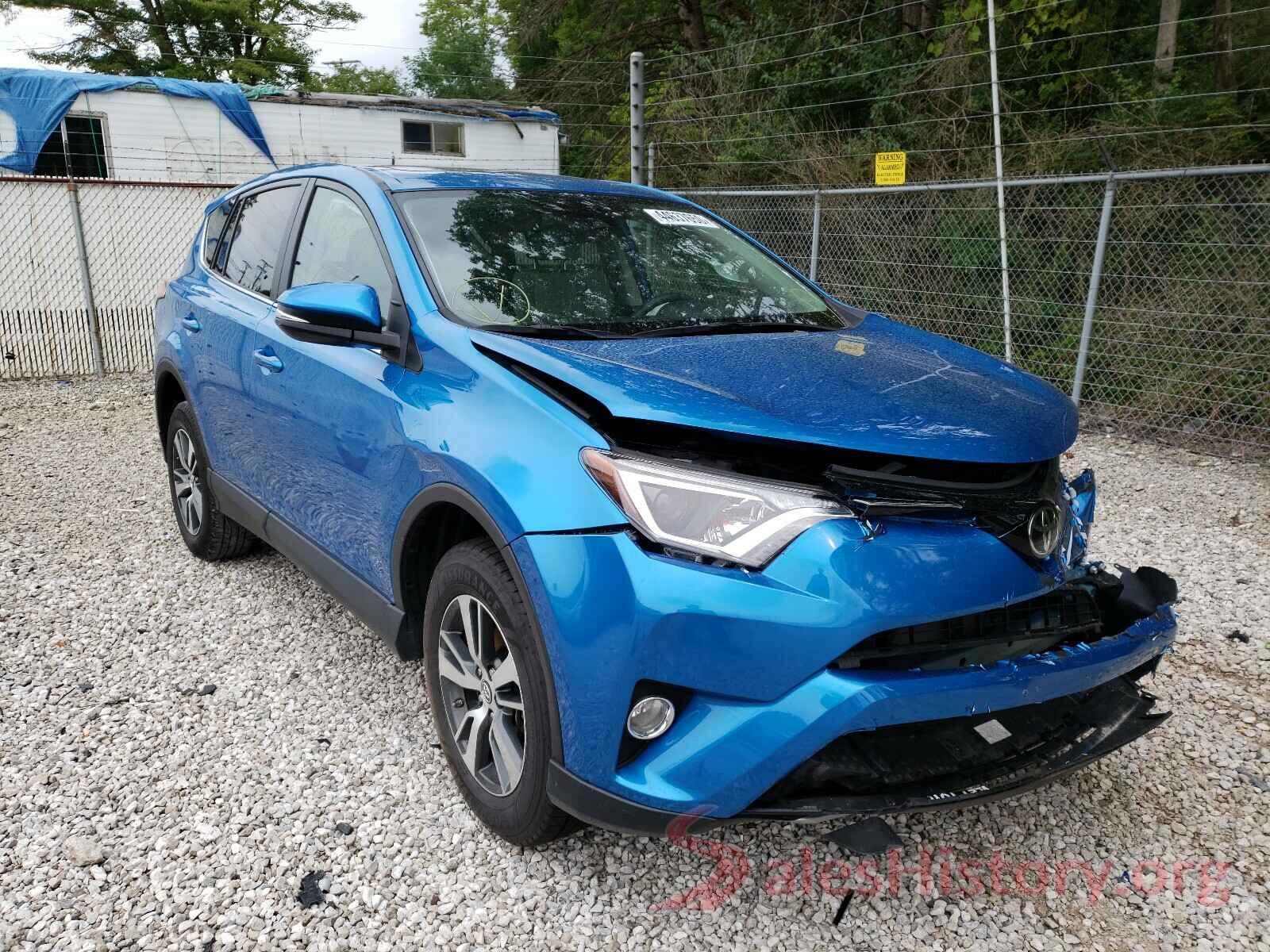 2T3RFREV5JW697998 2018 TOYOTA RAV4