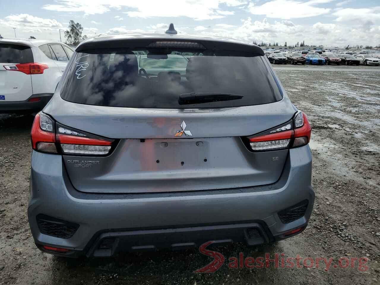 JA4APVAU6MU019062 2021 MITSUBISHI OUTLANDER