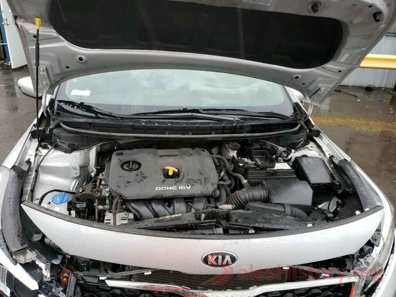 3KPFL4A77JE173267 2018 KIA FORTE