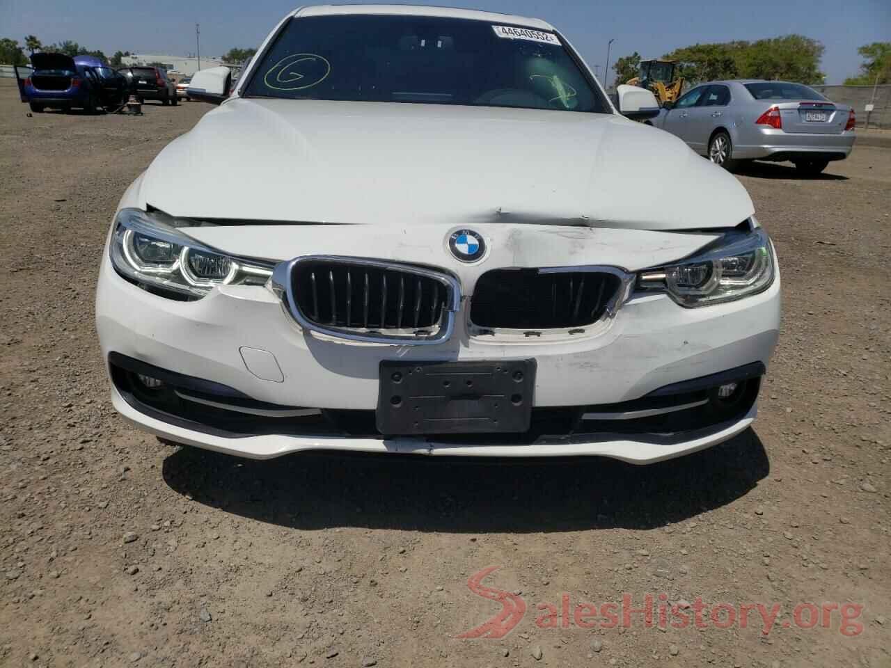 WBA8B9G52JNV00214 2018 BMW 3 SERIES