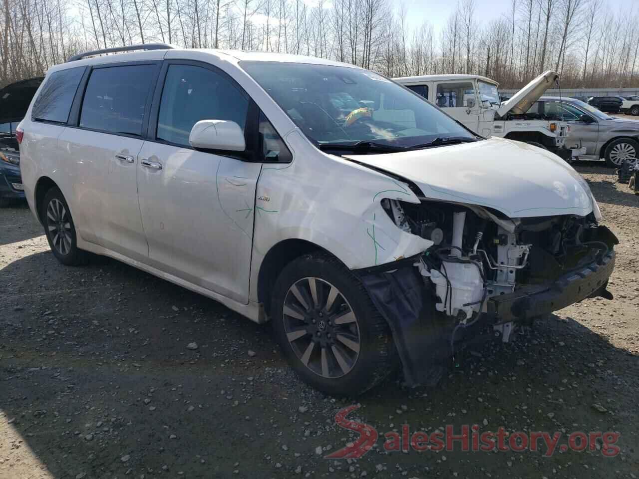 5TDDZ3DC7JS203799 2018 TOYOTA SIENNA