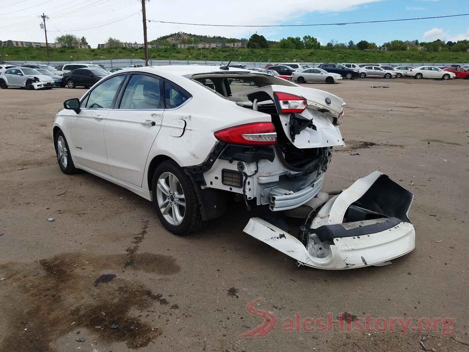 3FA6P0LU9JR235637 2018 FORD FUSION