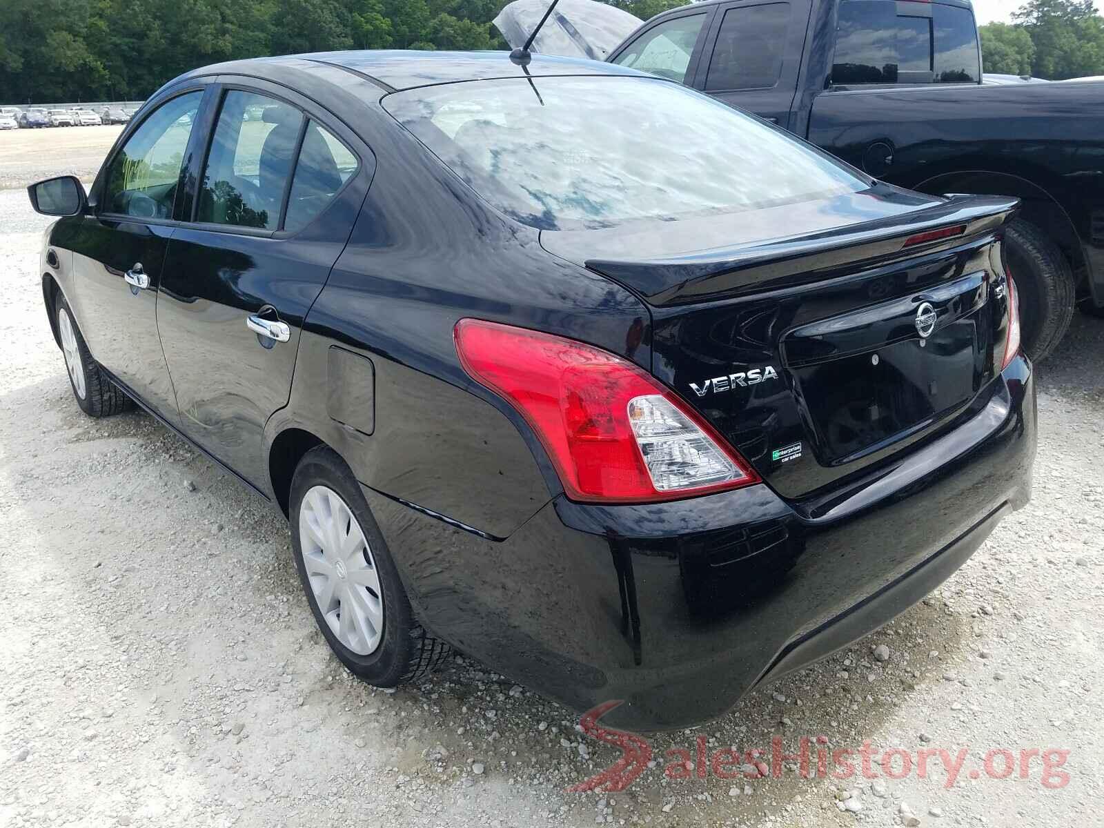 3N1CN7AP9JL804453 2018 NISSAN VERSA