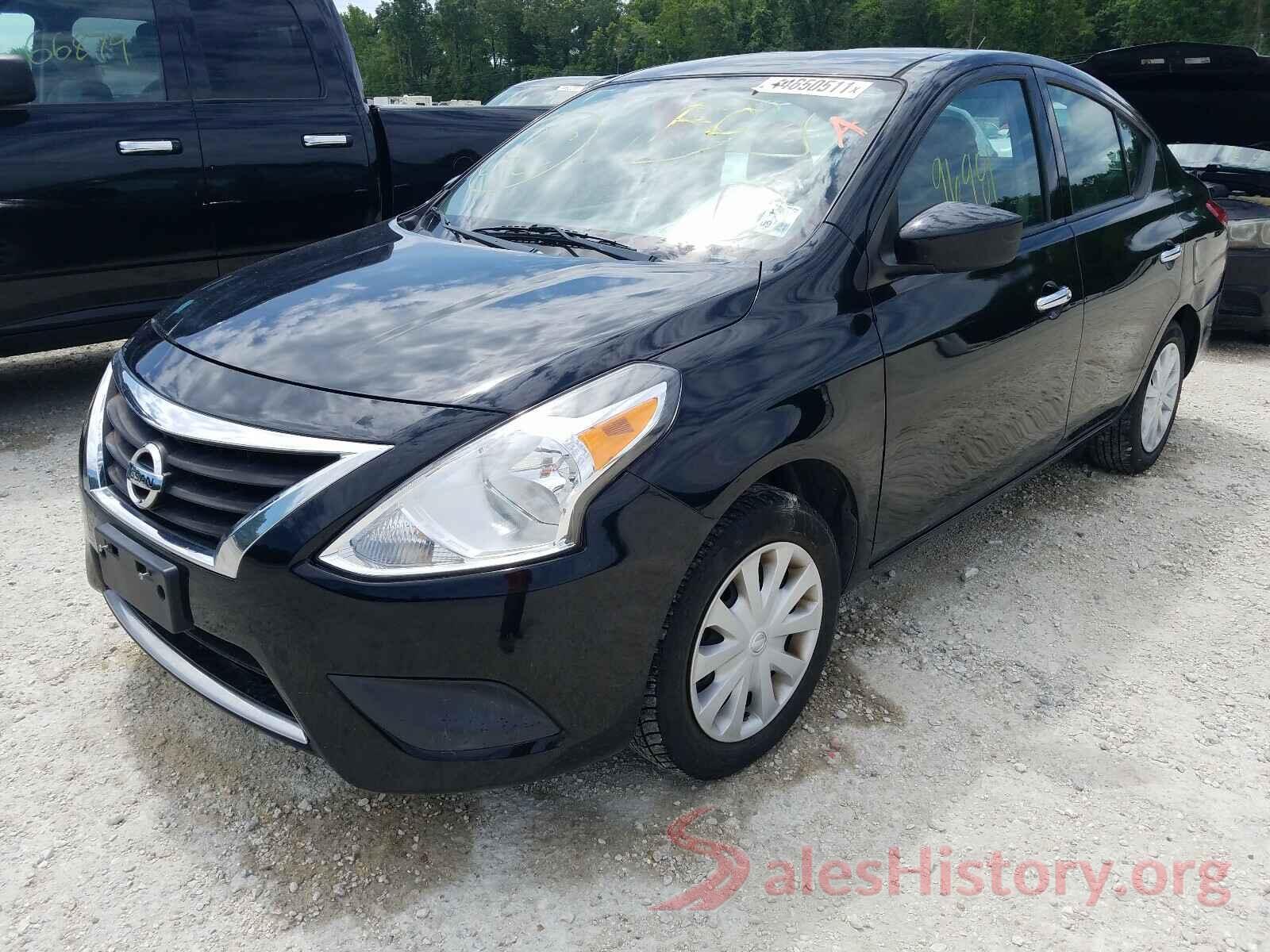 3N1CN7AP9JL804453 2018 NISSAN VERSA