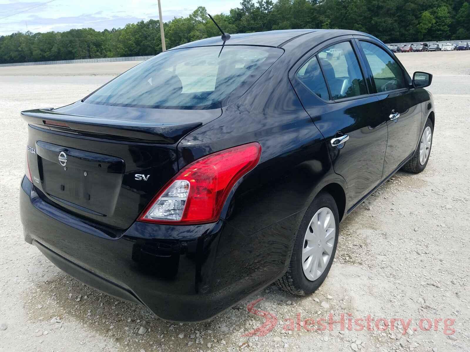 3N1CN7AP9JL804453 2018 NISSAN VERSA