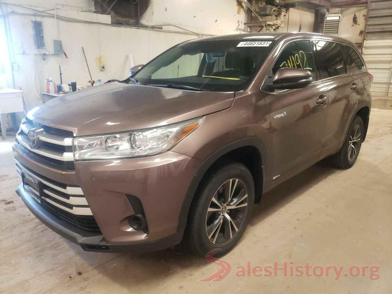 5TDBGRFH5HS034613 2017 TOYOTA HIGHLANDER