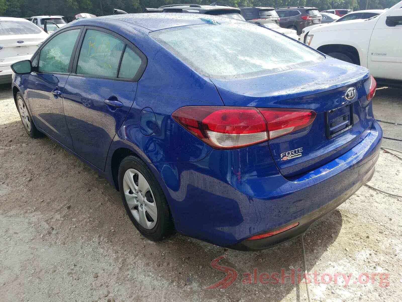 3KPFK4A75HE015992 2017 KIA FORTE