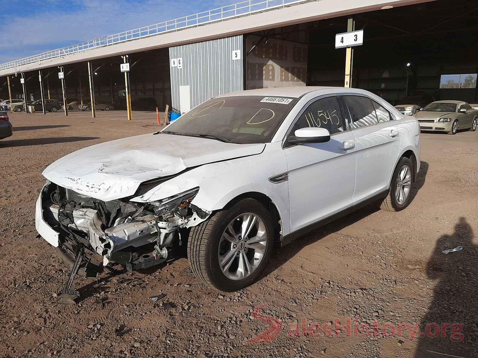 1FAHP2E8XGG105175 2016 FORD TAURUS