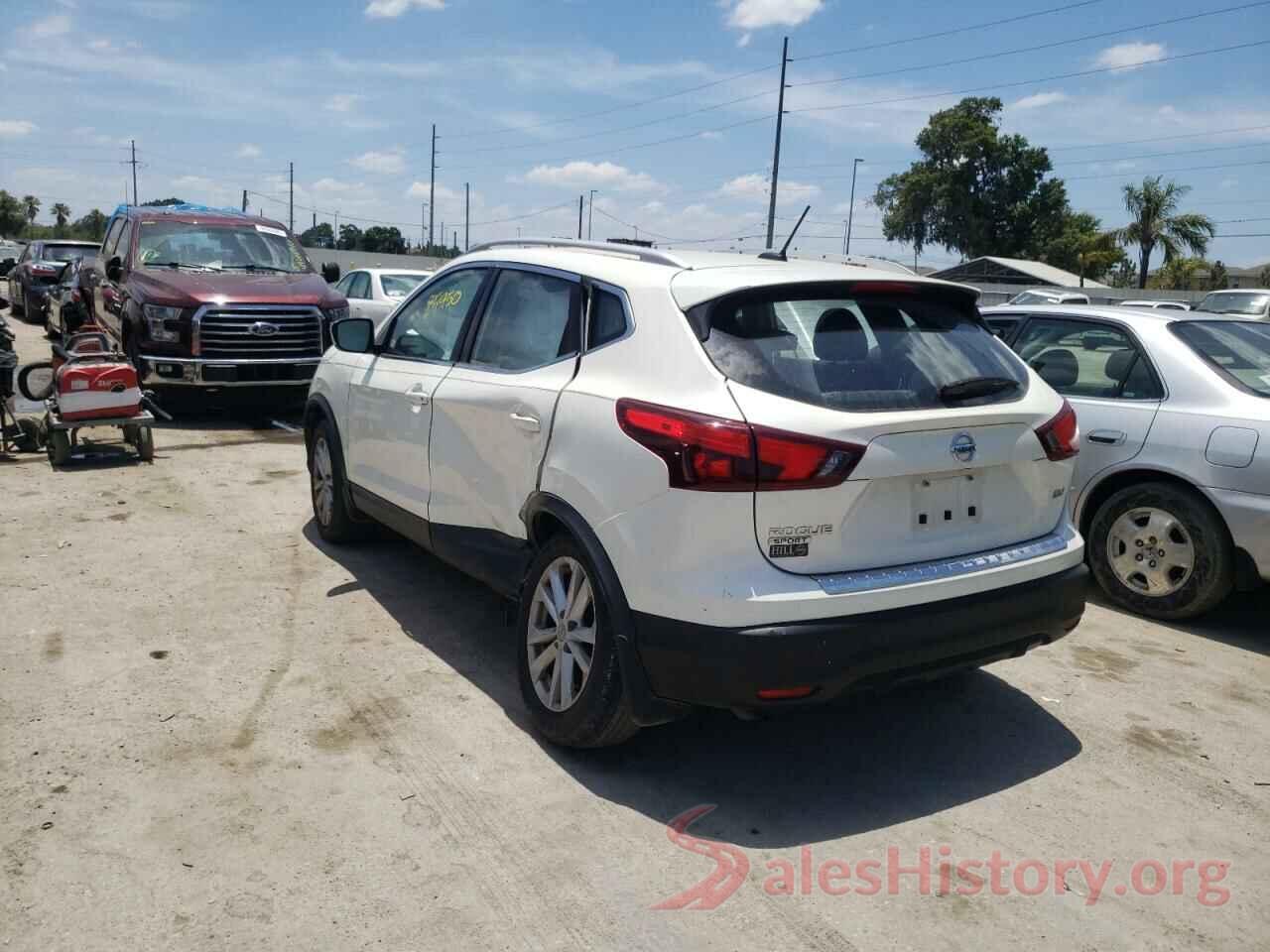 JN1BJ1CP1HW034657 2017 NISSAN ROGUE