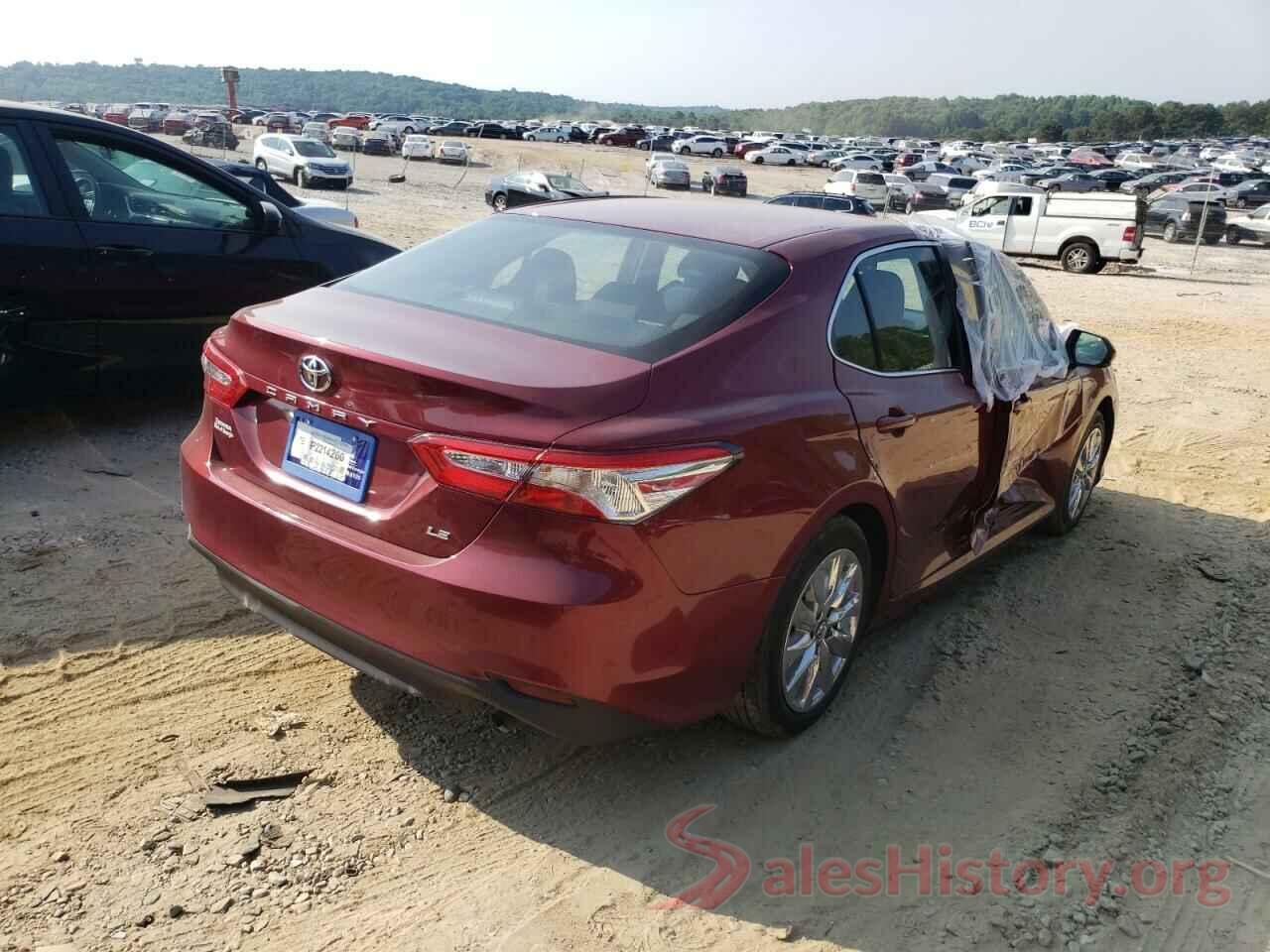 4T1B11HK0JU567963 2018 TOYOTA CAMRY