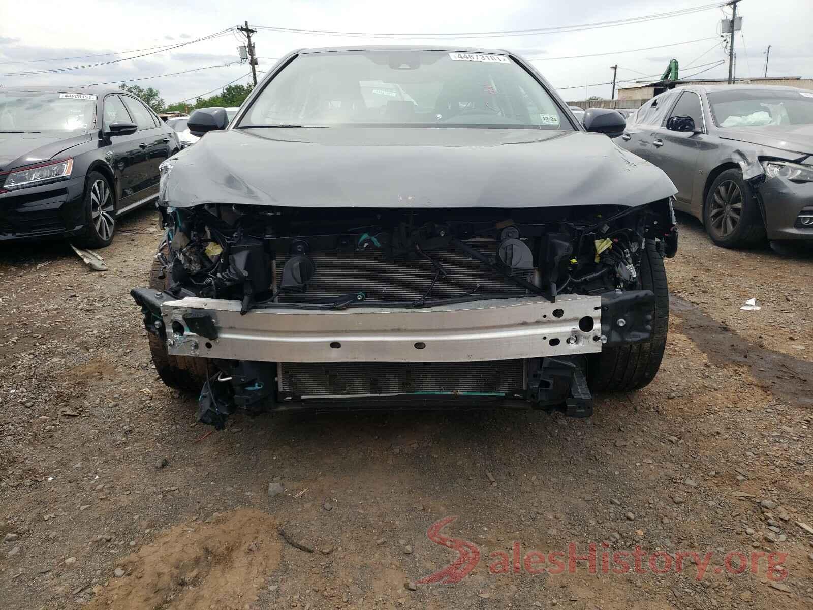 4T1B11HKXKU695063 2019 TOYOTA CAMRY