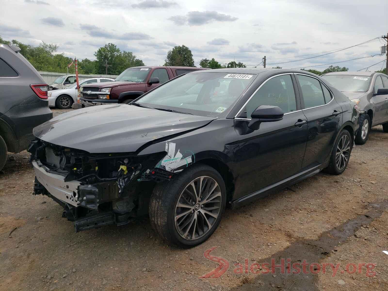 4T1B11HKXKU695063 2019 TOYOTA CAMRY