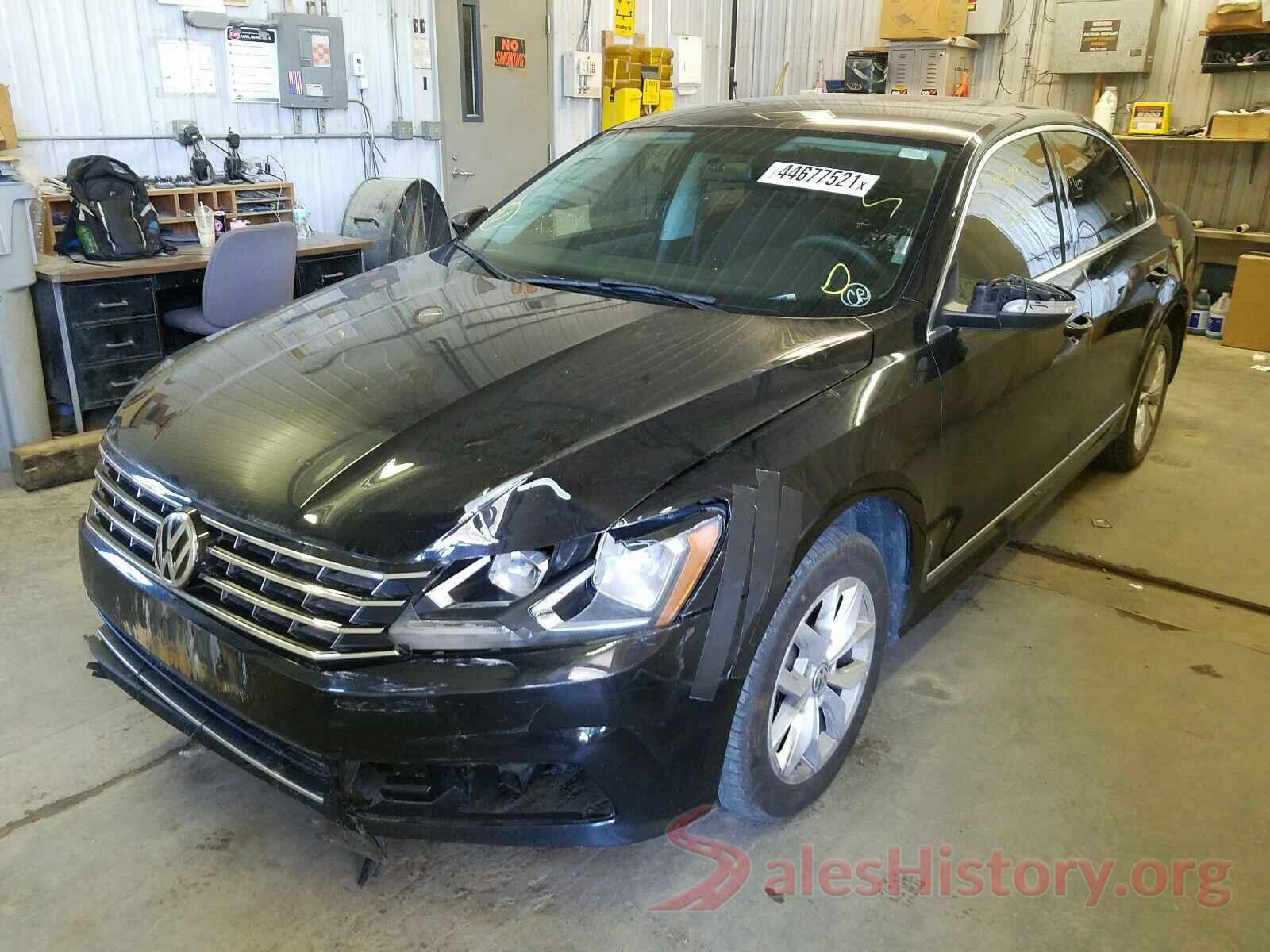 1VWAT7A36HC006373 2017 VOLKSWAGEN PASSAT