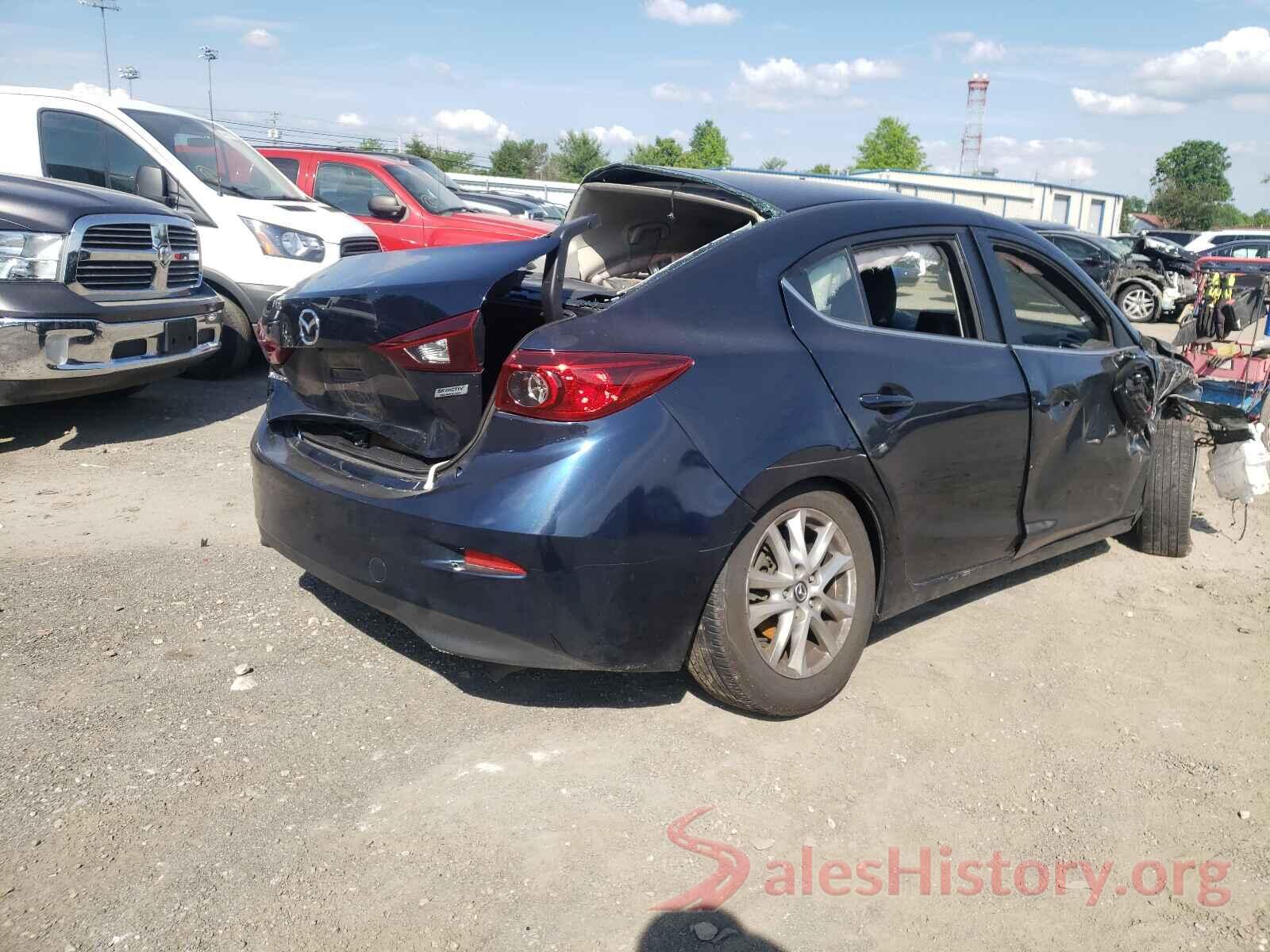 3MZBN1U77JM162811 2018 MAZDA 3