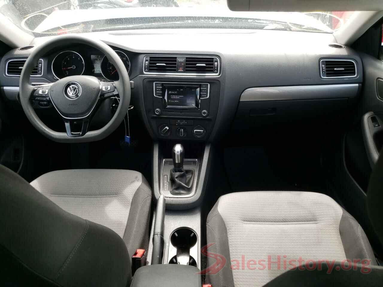 3VW2B7AJ1JM237207 2018 VOLKSWAGEN JETTA