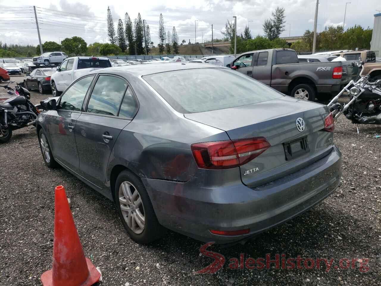 3VW2B7AJ1JM237207 2018 VOLKSWAGEN JETTA