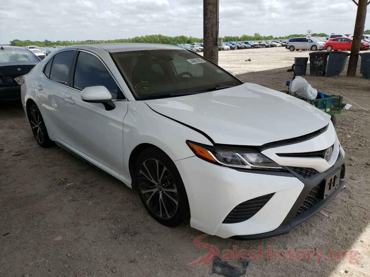 4T1G11AK0LU998581 2020 TOYOTA CAMRY