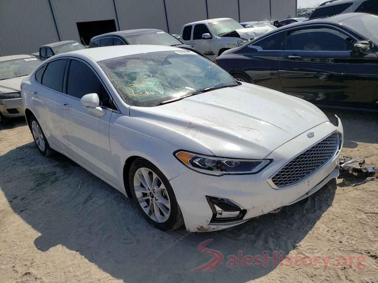 3FA6P0SU8KR185252 2019 FORD FUSION