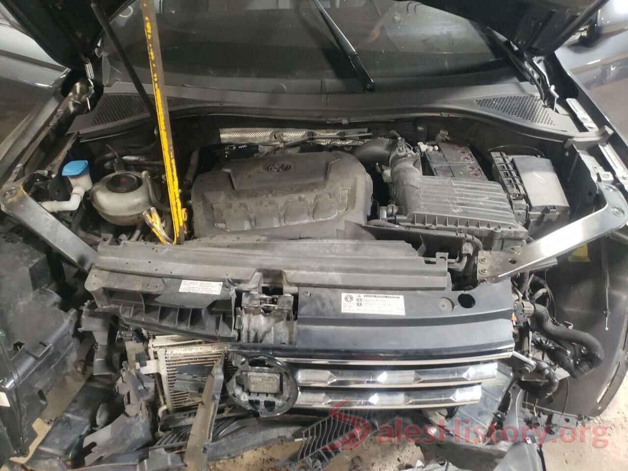 3VV2B7AX0JM036987 2018 VOLKSWAGEN TIGUAN