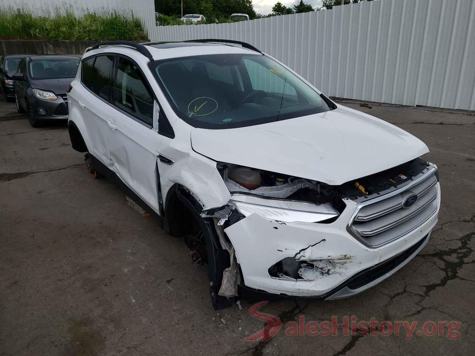 1FMCU0GD9JUA73254 2018 FORD ESCAPE