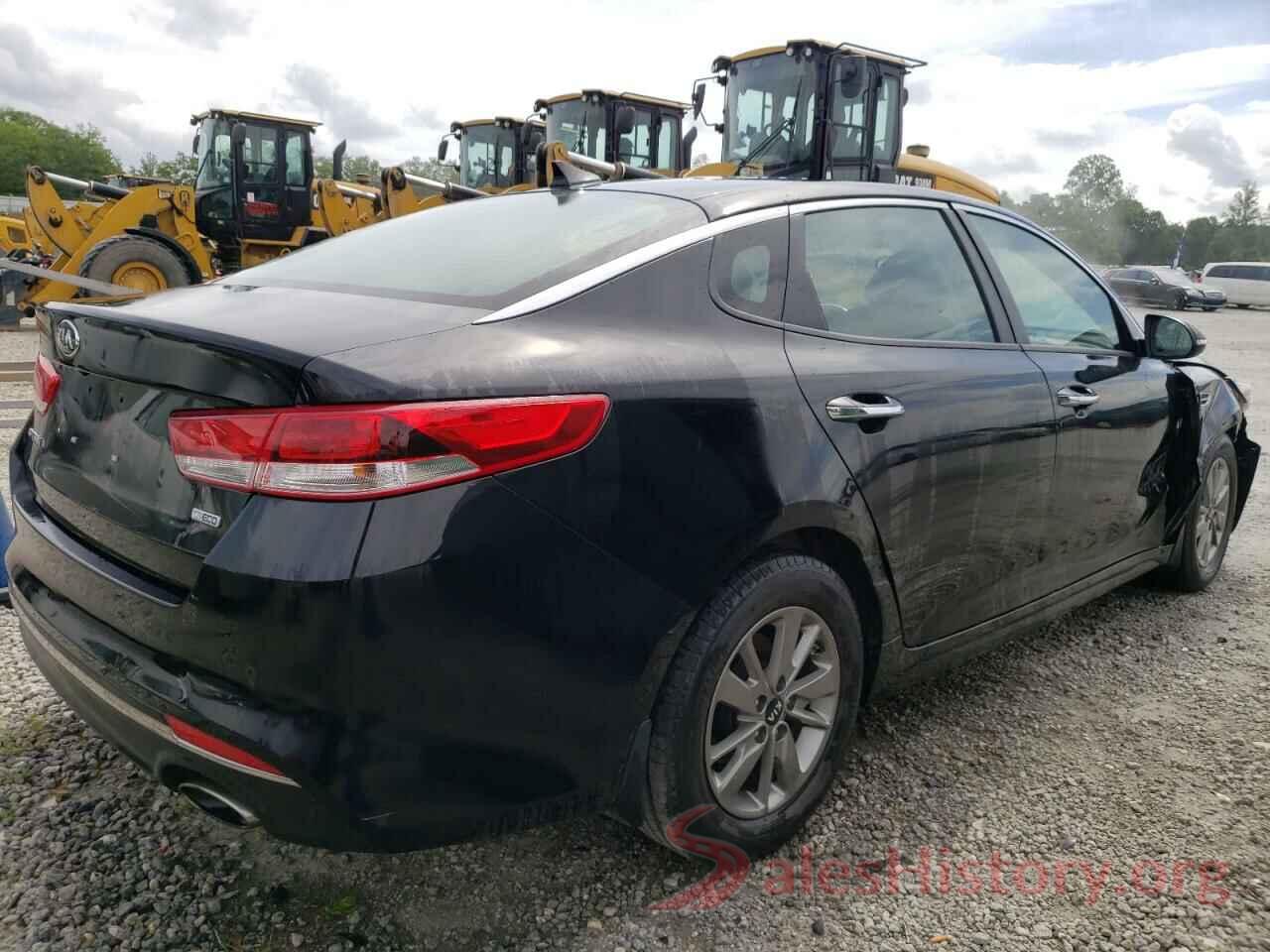 5XXGT4L12JG205840 2018 KIA OPTIMA