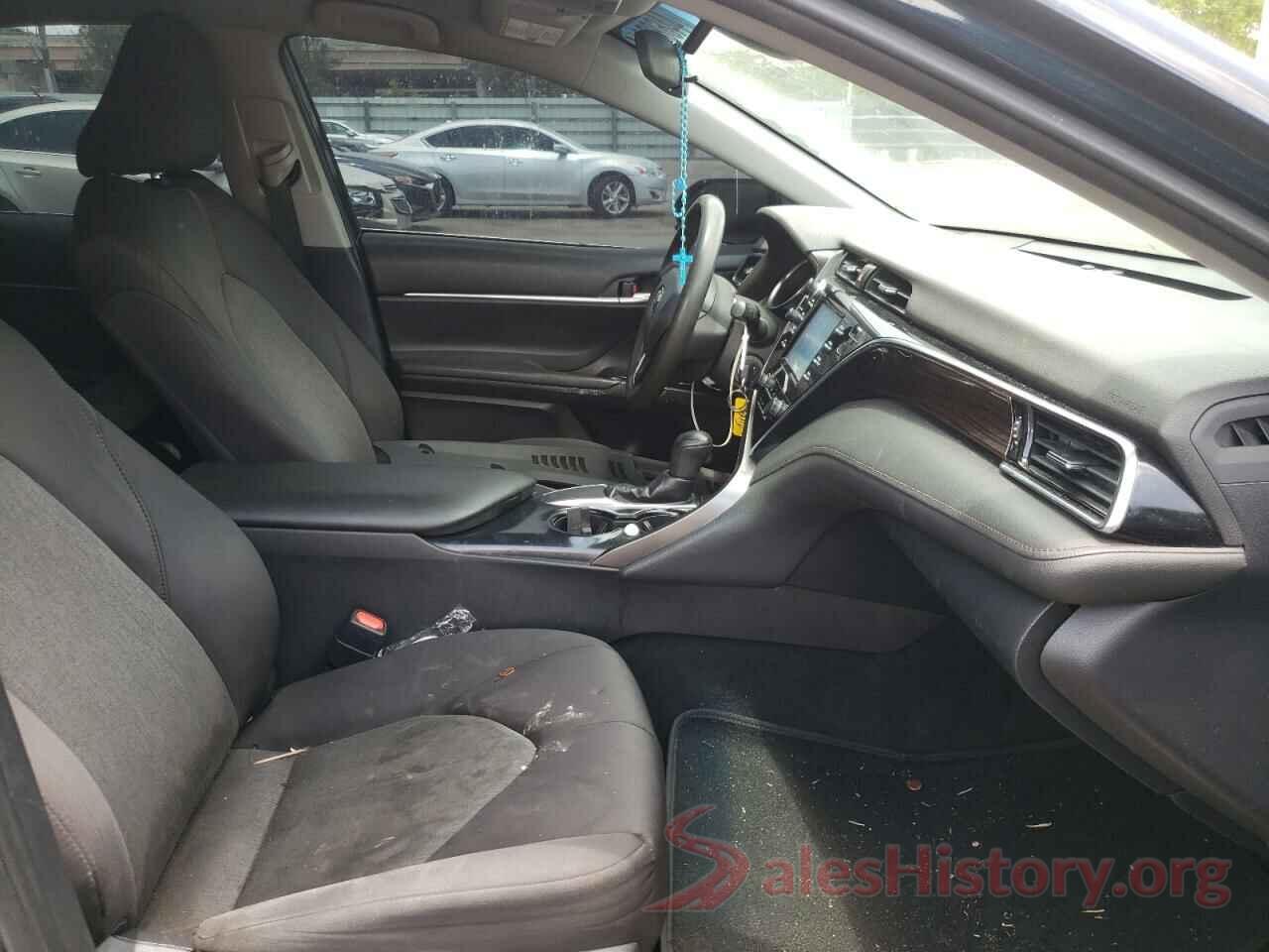 4T1B11HK1JU634005 2018 TOYOTA CAMRY