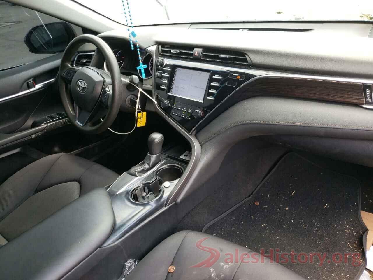 4T1B11HK1JU634005 2018 TOYOTA CAMRY