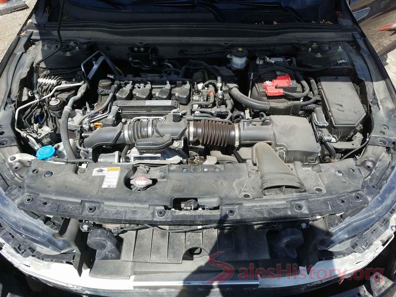 1HGCV1F10JA110211 2018 HONDA ACCORD