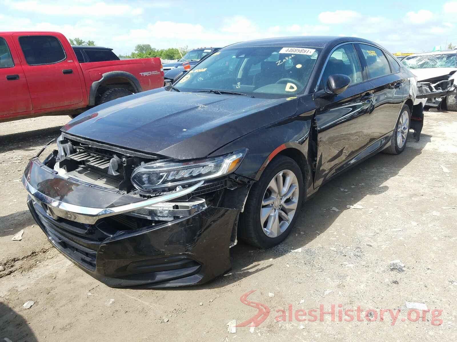 1HGCV1F10JA110211 2018 HONDA ACCORD