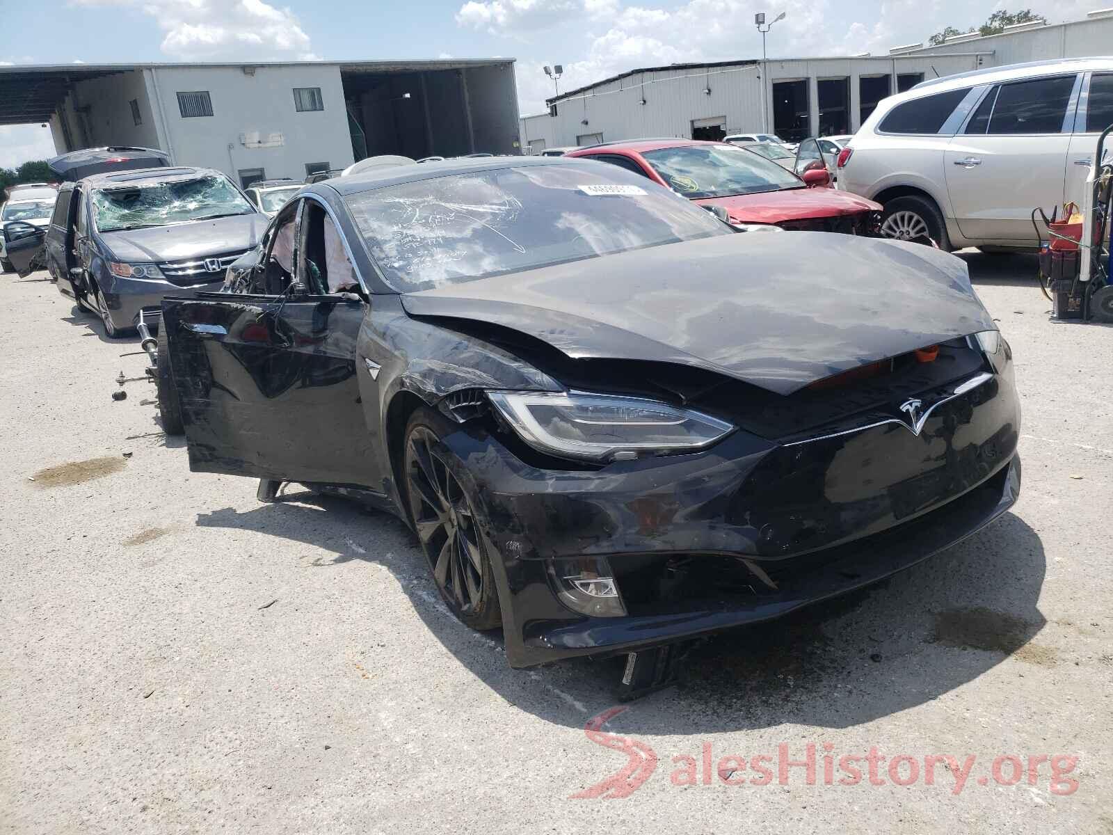 5YJSA1E27JF243524 2018 TESLA MODEL S