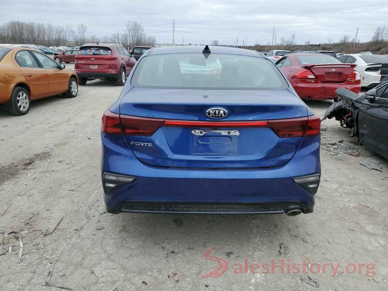 3KPF24AD9KE118328 2019 KIA FORTE