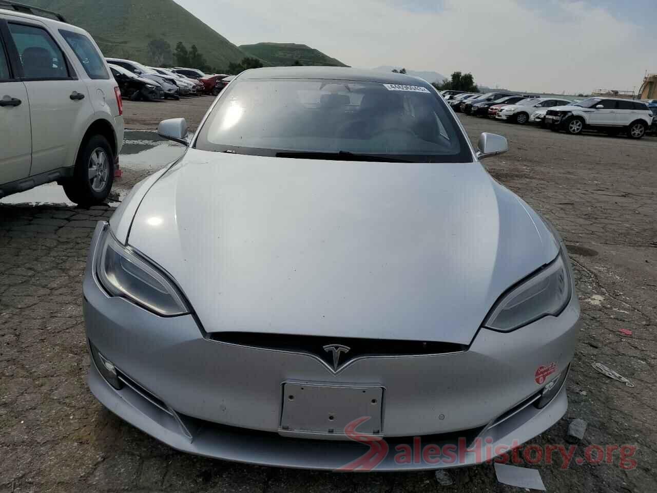 5YJSA1E22JF249392 2018 TESLA MODEL S