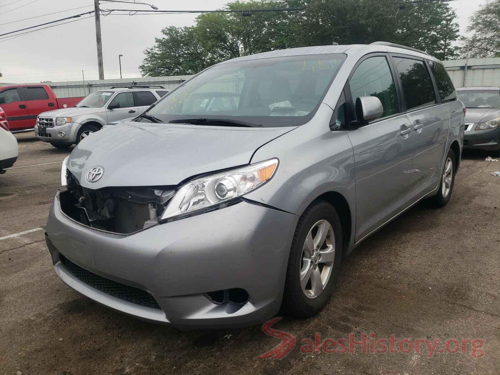 5TDKK3DC8GS697756 2016 TOYOTA SIENNA