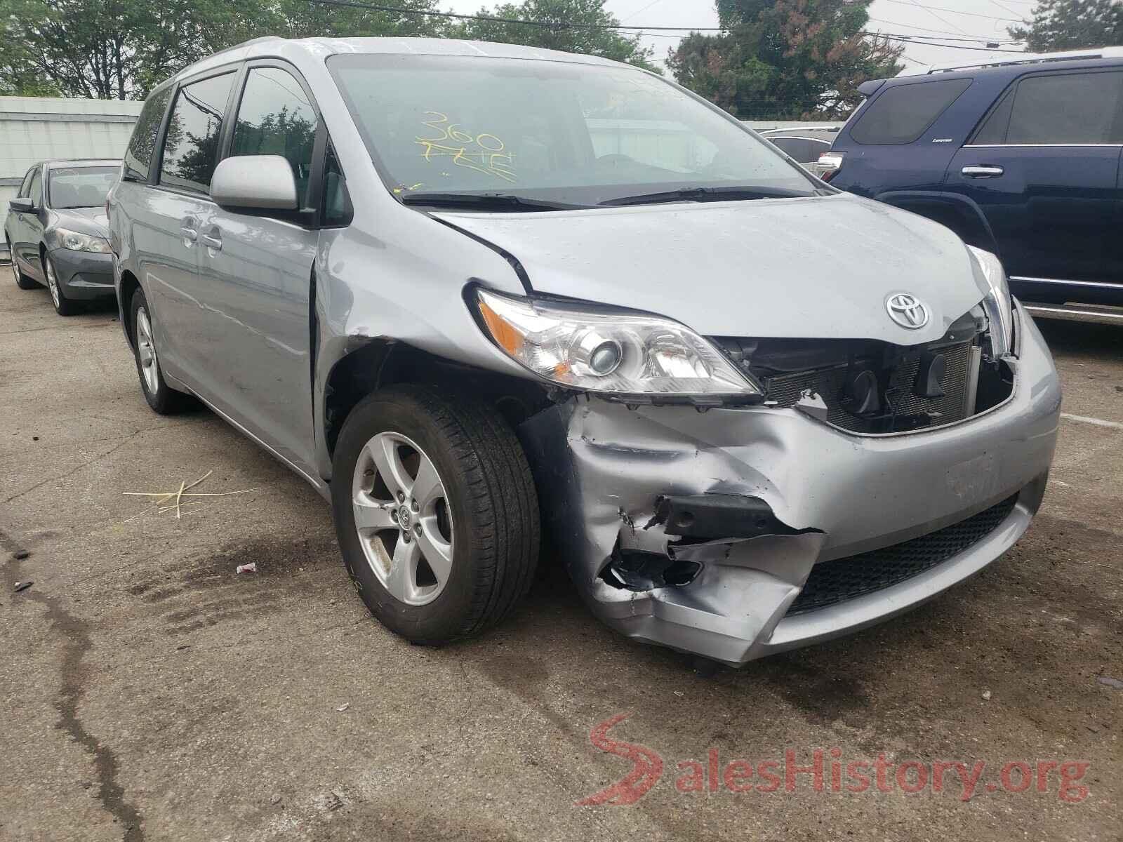 5TDKK3DC8GS697756 2016 TOYOTA SIENNA