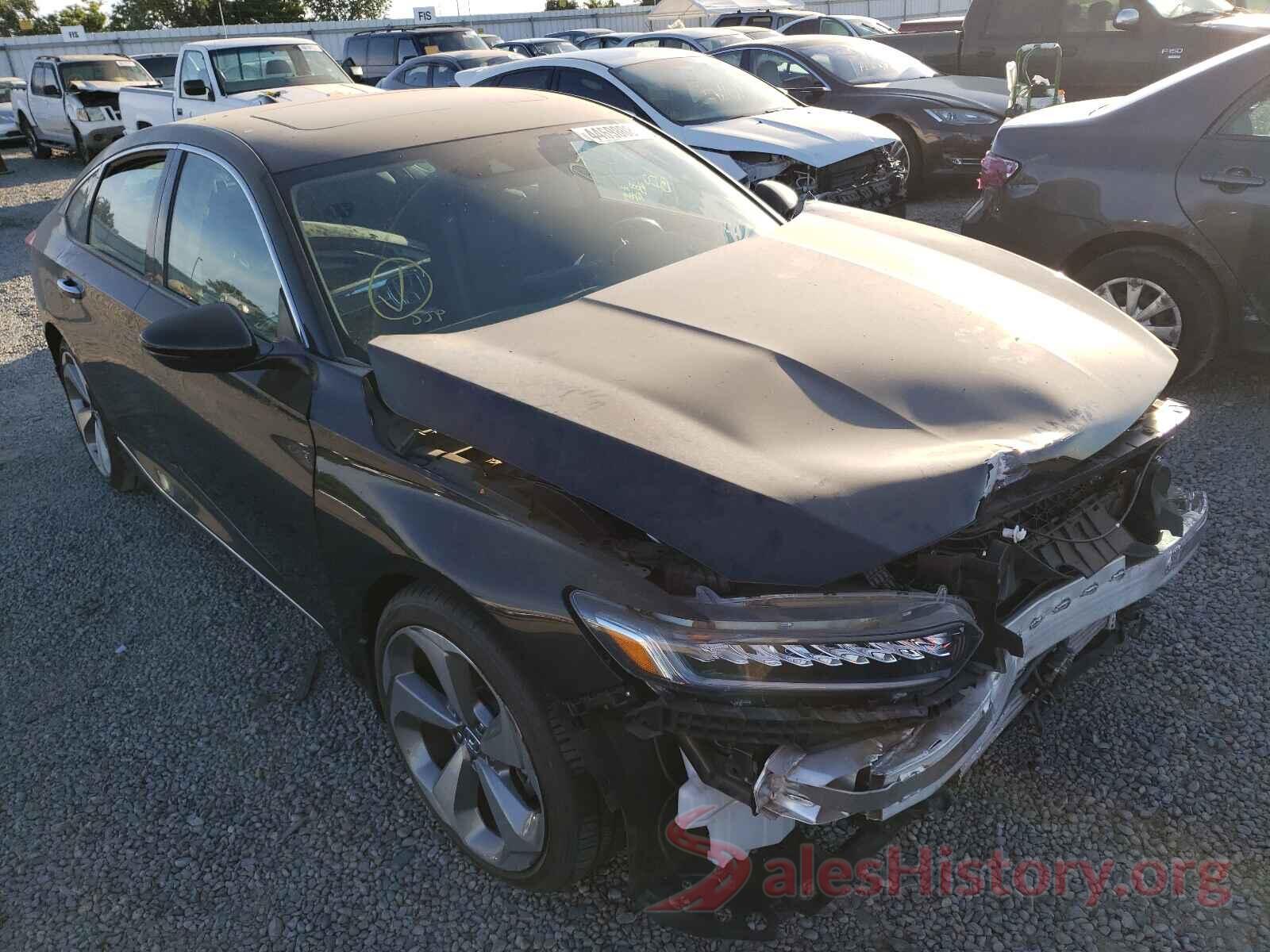 1HGCV1F9XJA065395 2018 HONDA ACCORD