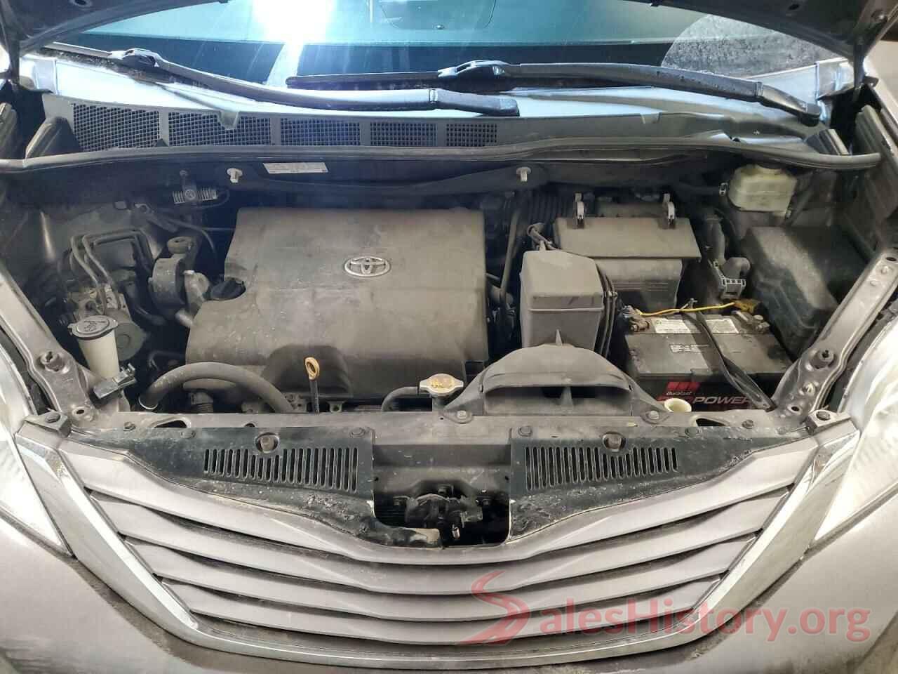 5TDYK3DCXGS720318 2016 TOYOTA SIENNA